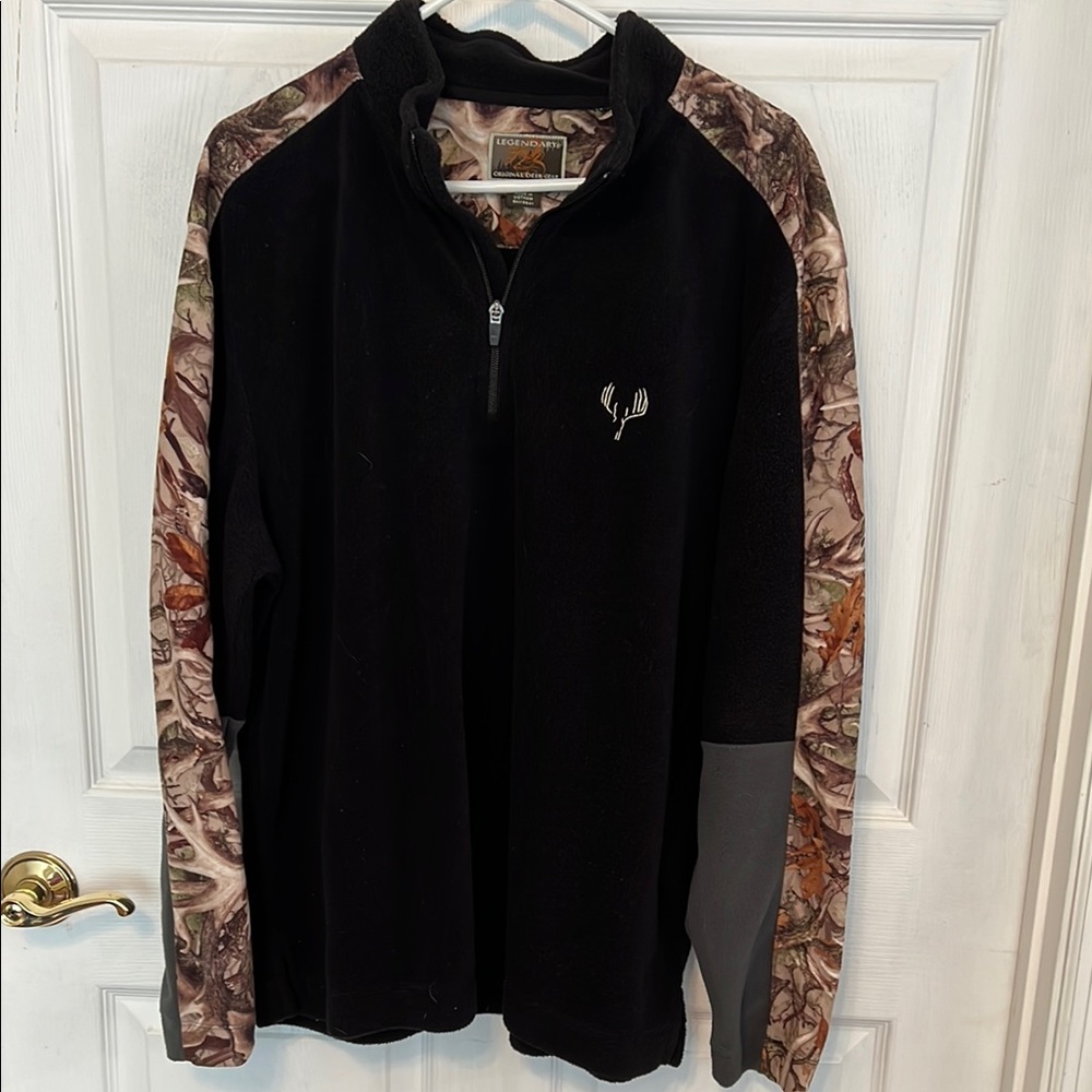 Legendary Whitetails Zip Up Sweater Black and Brown Camouflage